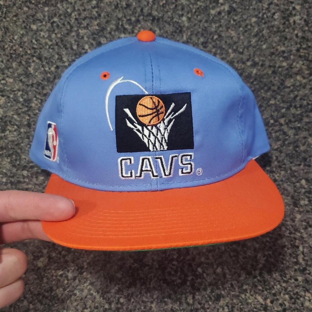 blue  vintage 90s Sports Specialties Cleveland Cavliers "CAVS" snapback hat